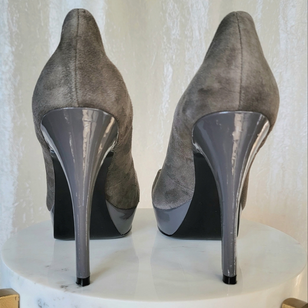 Guess Brand Women's Platform Pumps Round Toe High Heeled Shoes - Taupe - Size 8M - Picture 9 of 16